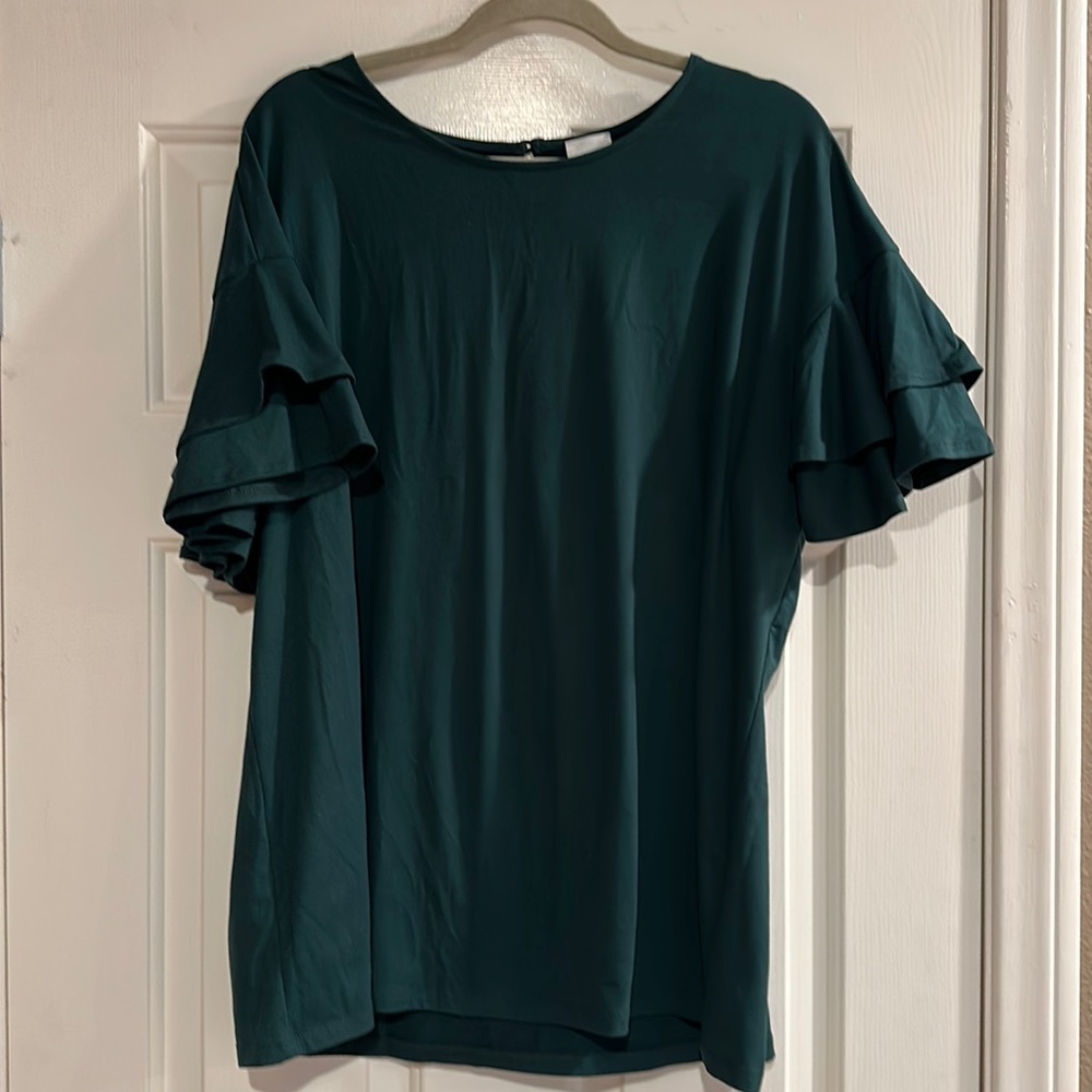 Plus size 1x emerald green flutter sleeve top